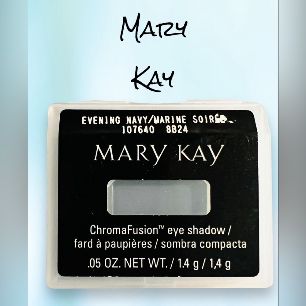 2017 MARY KAY CHROMAFUSION EYE SHADOW EVENING NAVY #107640 .05 OZ. 1.4 GR. NEW